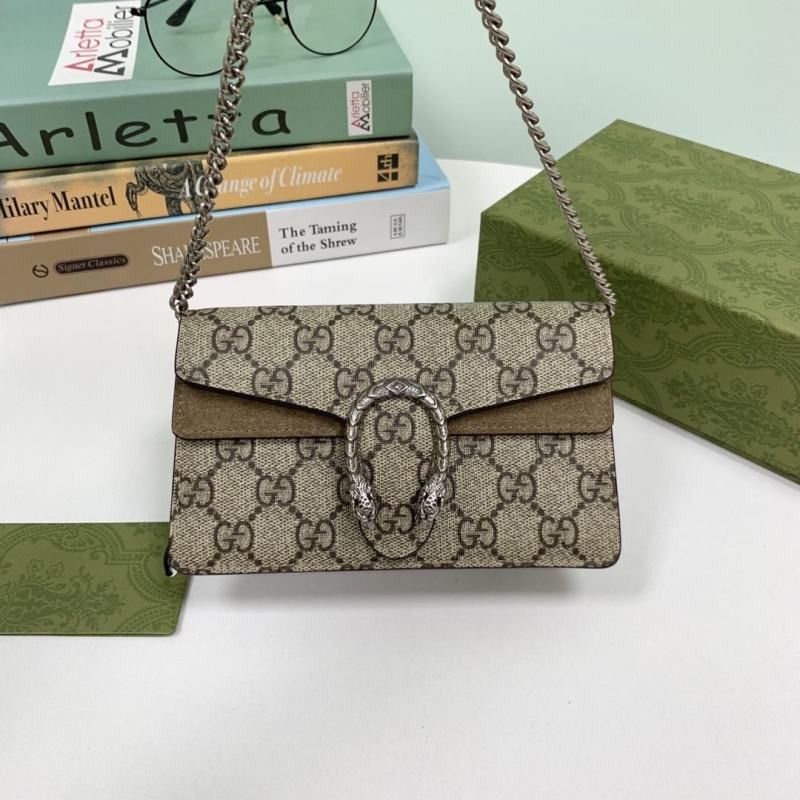 G*u*i wallets & purse